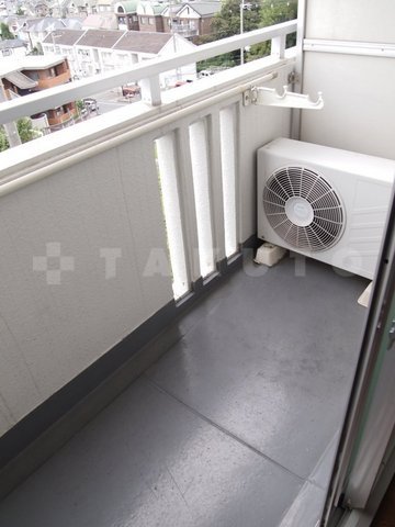 13/20 バルコニー