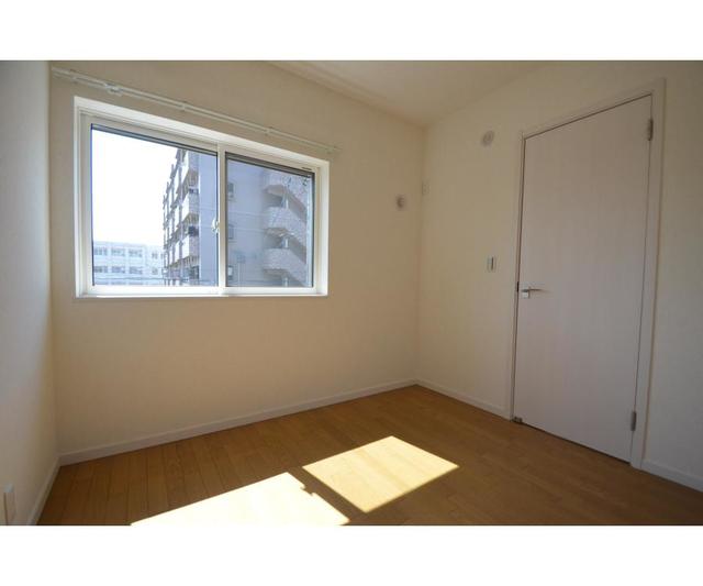 13/29 リビング/ダイニング