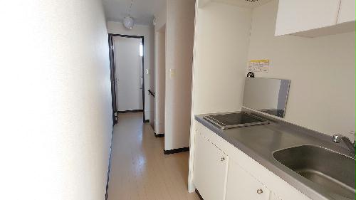 13/14 エントランス