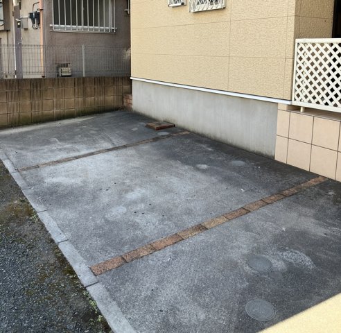15/25 駐車場