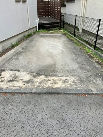 3/3 駐車場