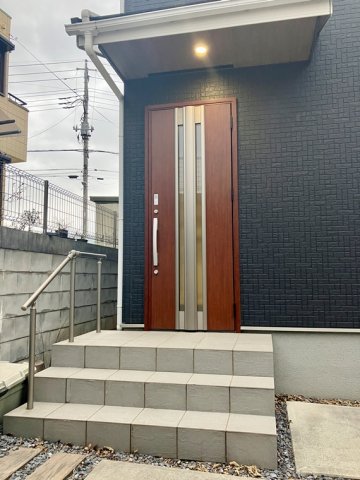 17/18 エントランス