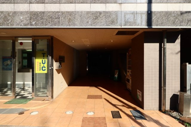 13/24 エントランス