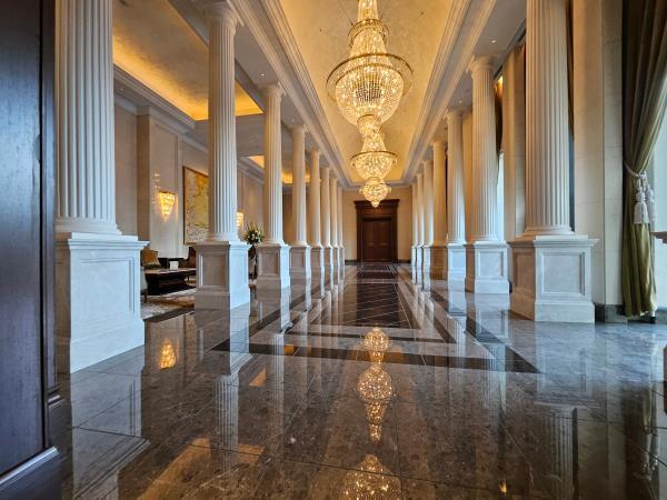 3/4 エントランス