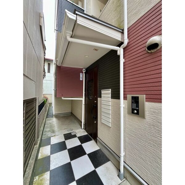 3/3 エントランス