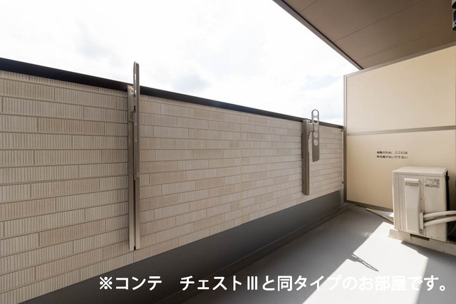 13/20 バルコニー