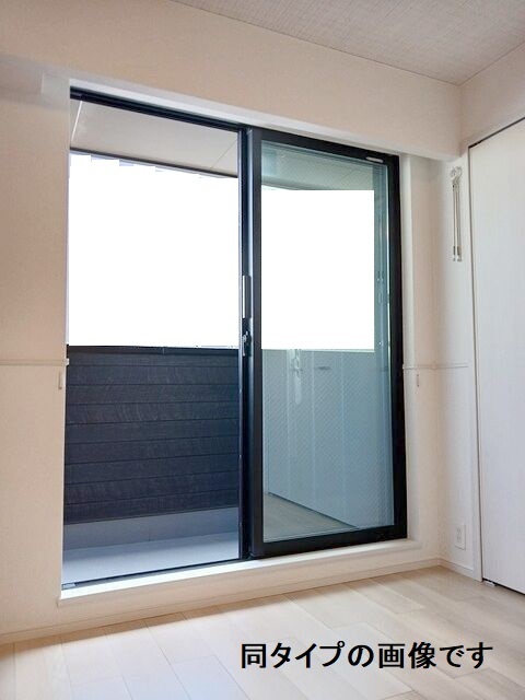 13/20 バルコニー