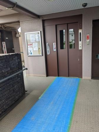 15/25 エントランス