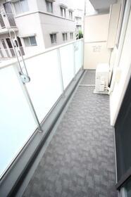 13/16 バルコニー