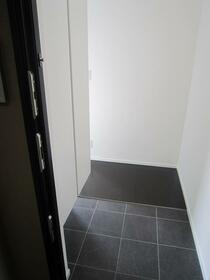 6/16 玄関