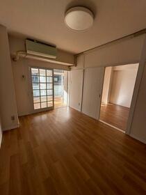 2/5 リビング/ダイニング