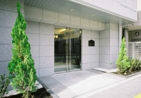 14/15 エントランス