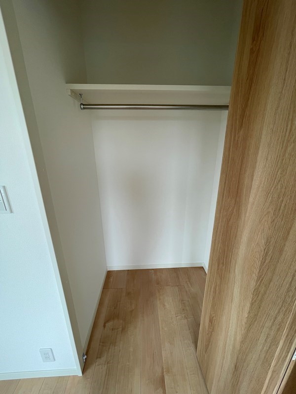 16/23 バルコニー