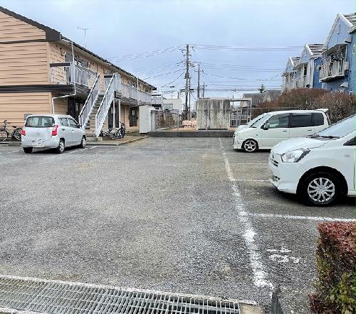 13/14 エントランス