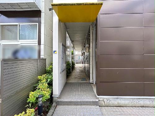 2/2 エントランス