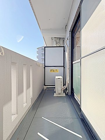 15/22 バルコニー