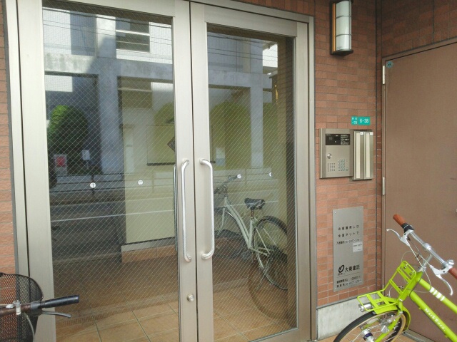 14/20 エントランス