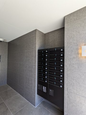 15/25 エントランス