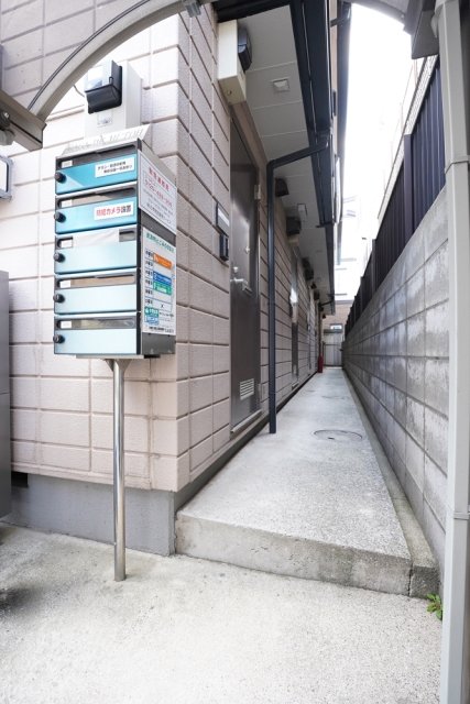 15/19 エントランス