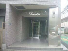 4/4 エントランス