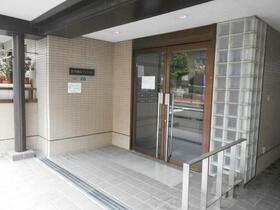 14/14 エントランス