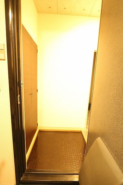 15/29 玄関