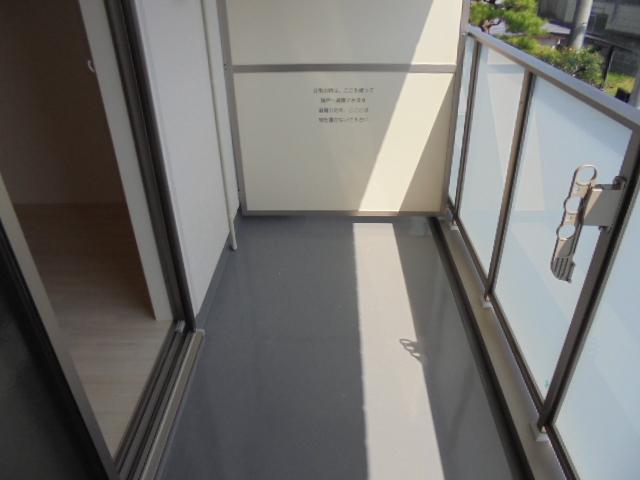 16/28 バルコニー