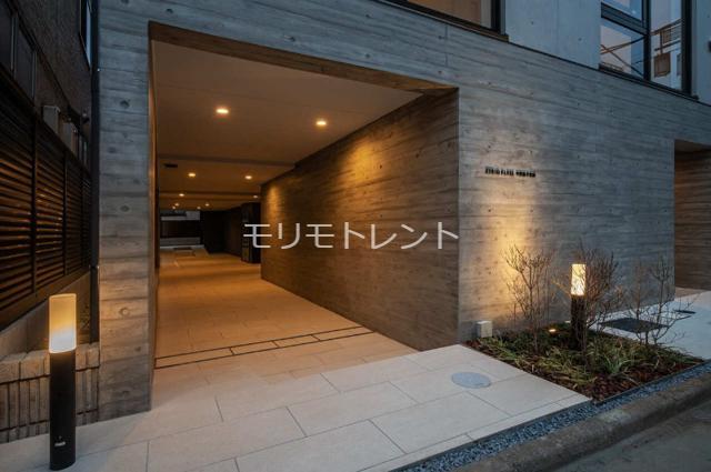 2/5 エントランス