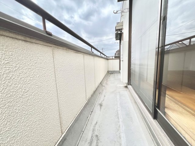 13/16 バルコニー