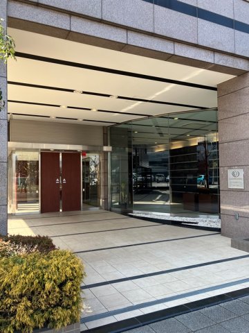 2/2 エントランス