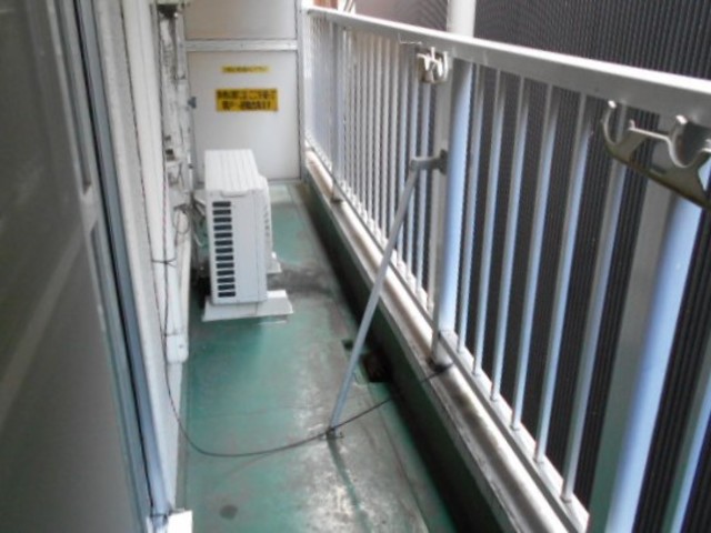 13/25 バルコニー