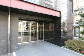 2/2 エントランス