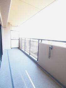 13/16 バルコニー