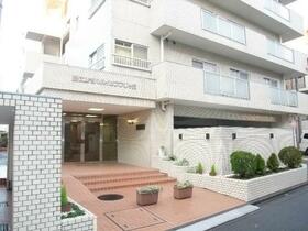 2/2 エントランス