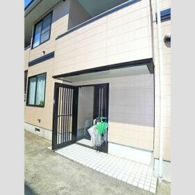 15/16 エントランス