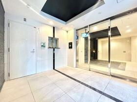 2/3 エントランス