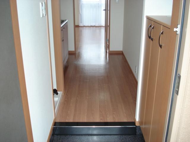 22/30 エントランス