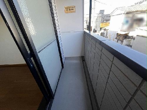 2/3 エントランス