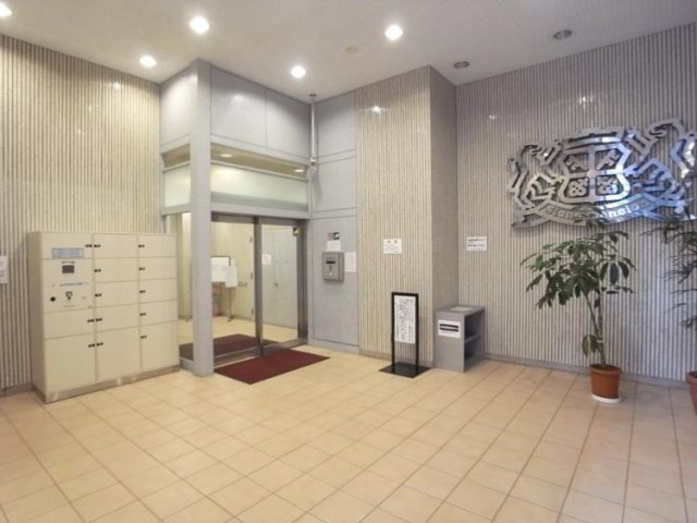 3/4 エントランス