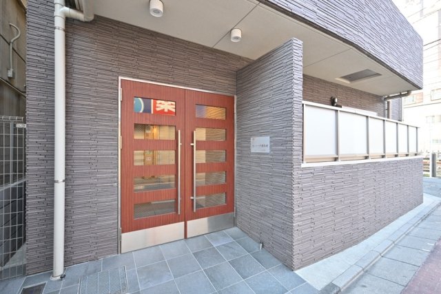 20/29 エントランス