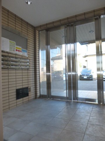 17/22 エントランス