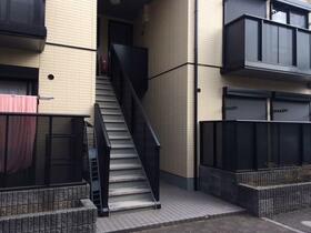 2/2 エントランス