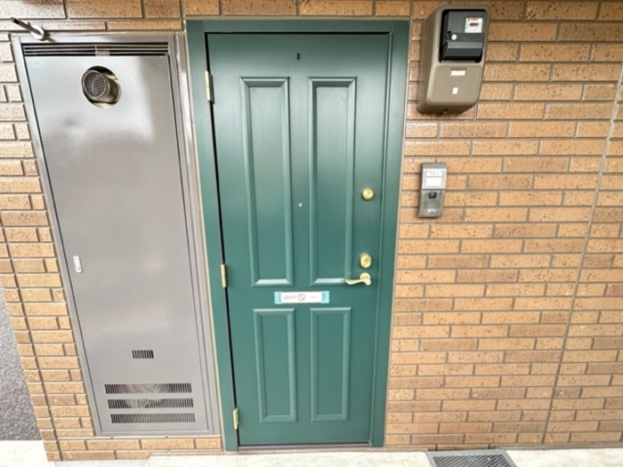 17/26 エントランス