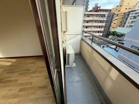 9/11 バルコニー