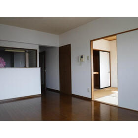 4/13 リビング/ダイニング