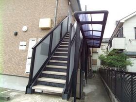 16/16 エントランス