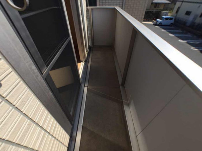 18/20 バルコニー