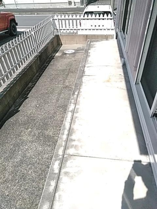 16/18 バルコニー