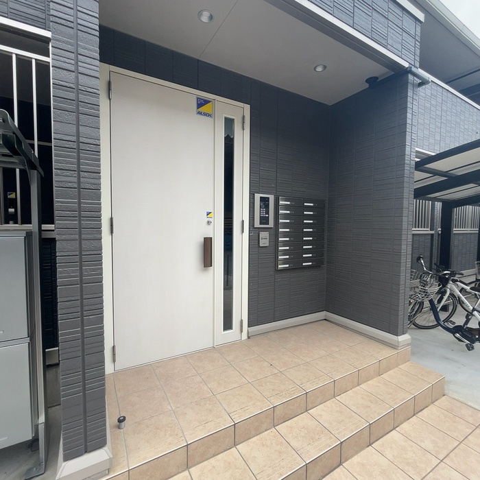 3/4 エントランス