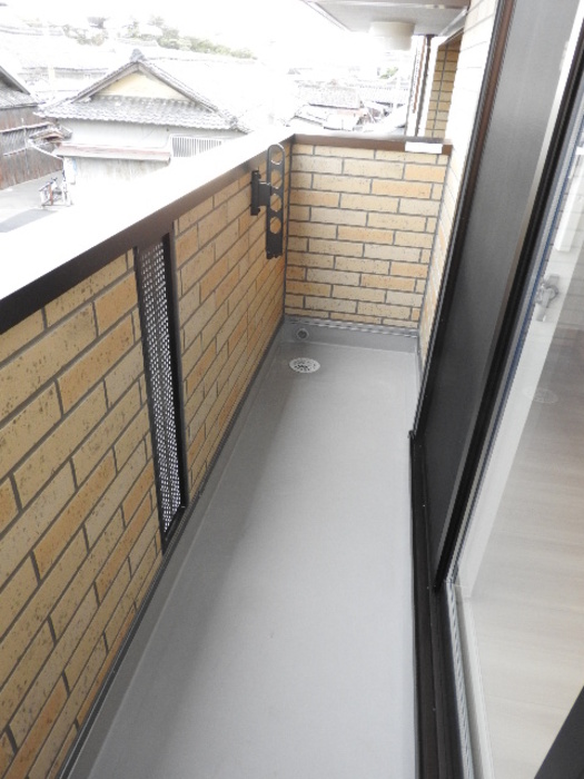 18/30 バルコニー